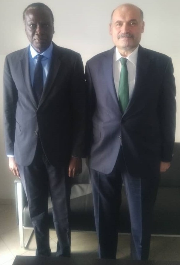 M. Benoît Ngom et SEM Ahmet Kavas Ambassadeur de la Turquie au Sénégal